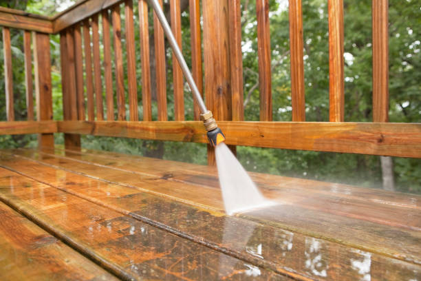 Best Commercial Pressure Washing  in Hawthorne, FL